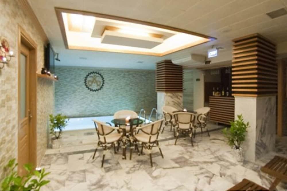 Marlight Boutique Hotel Измир Экстерьер фото