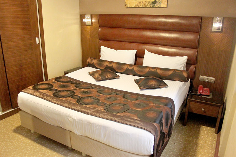 Marlight Boutique Hotel Измир Экстерьер фото